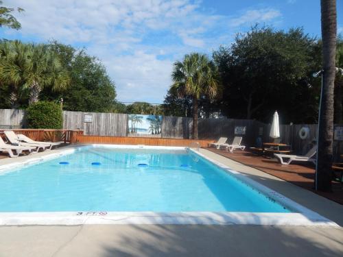 Posada Holliday Inn Of Folly Beach