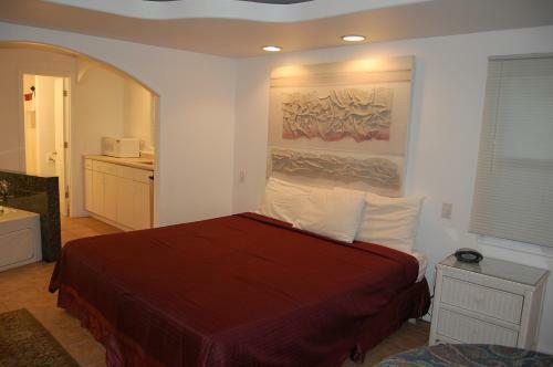 Point 1 Resort & Motel