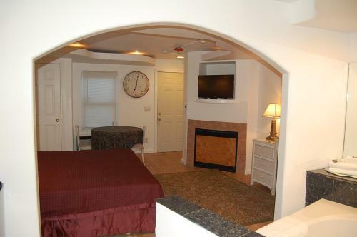 Point 1 Resort & Motel