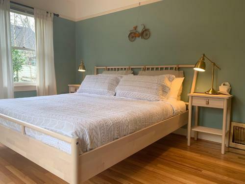 Hostal Riverpath Inn