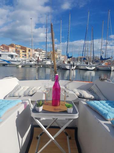 Evasion Unique Sur Notre Voilier Au Cap D Agde