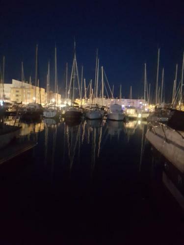 Evasion Unique Sur Notre Voilier Au Cap D Agde