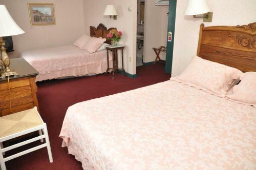 National Hotel