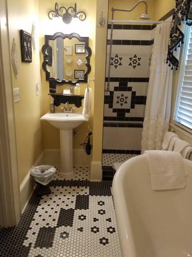 Pettigru Place Bed & Breakfast
