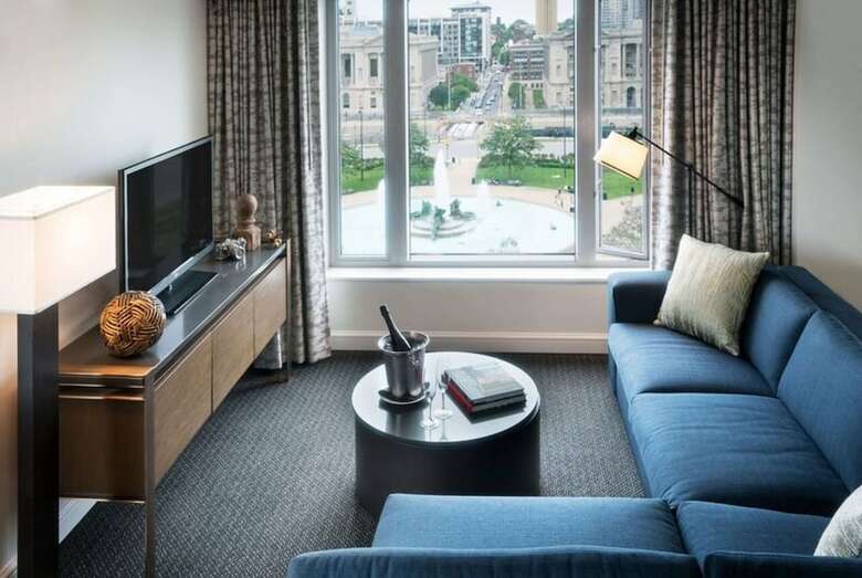 Hotel The Logan