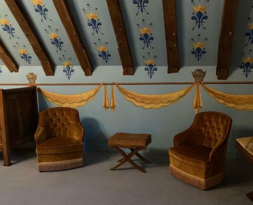 Hostal Ch�teau De R�