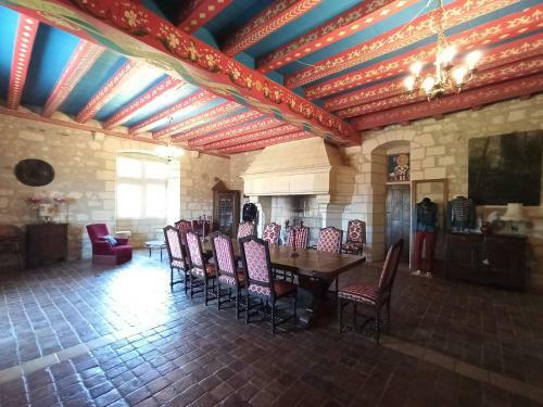 Hostal Ch�teau De R�