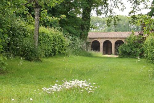 Domaine Des Roches Blanches - Site Class�