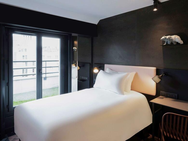 Hotel Tribe Paris Batignolles