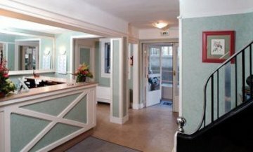 TRYP Paris De Saxe Hotel