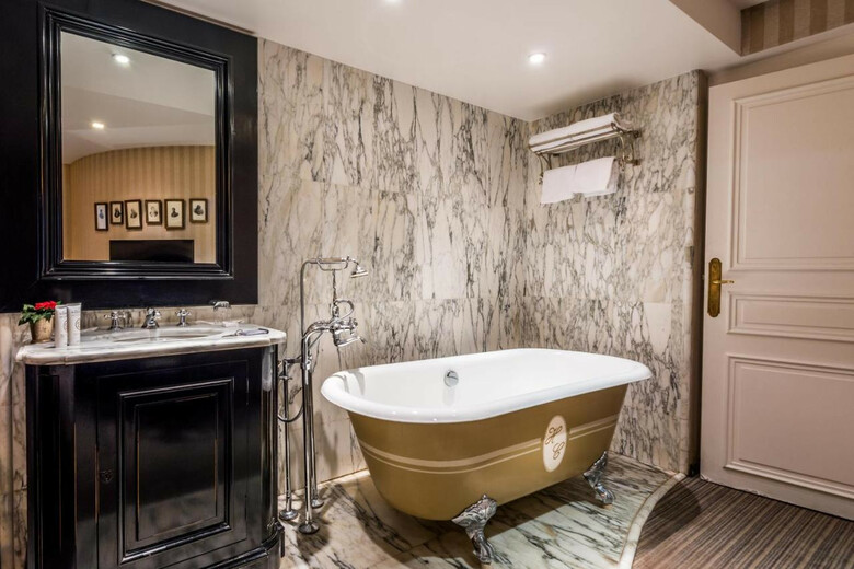 Hotel Chateaubriand