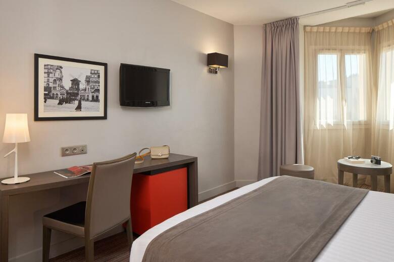 Timhotel Opera Blanche Fontaine
