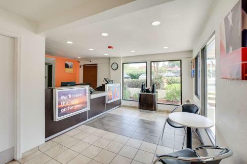 Motel 6 Columbia West South Carolina