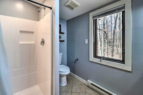 Poconos Gem With Hot Tub And Massive Theater Room