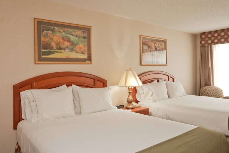 Holiday Inn Express Hotel & Suites Bryan-montpelier