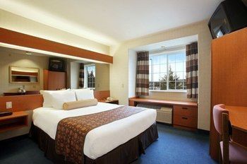 Hotel Guest House Inn & Suites