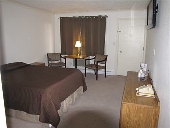 Motel Americas Best Value Inn Village Inn