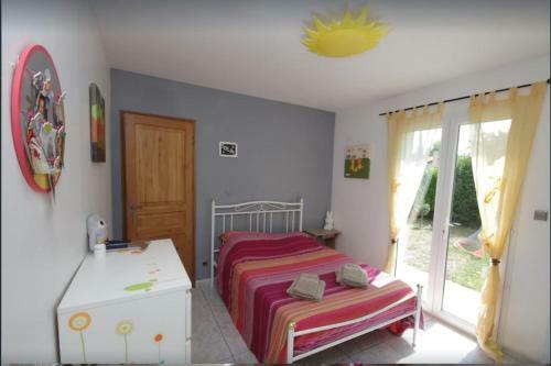 Villa Maison Au Bord Du Lac Avec Piscine Chauff�e