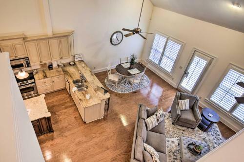 Upscale Home With Poker Room Less Than 1 Mi To Golf!
