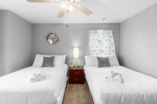 Dandy In Downtown Clarksville- - 3 Miles From Downtown!