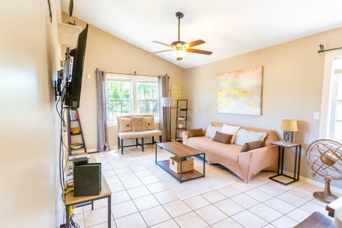 Feel At Home A 3 Minute Walk From The Beach