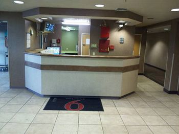 Motel 6 Bernalillo