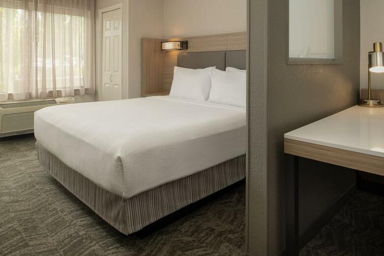 Hotel Springhill Suites Medford