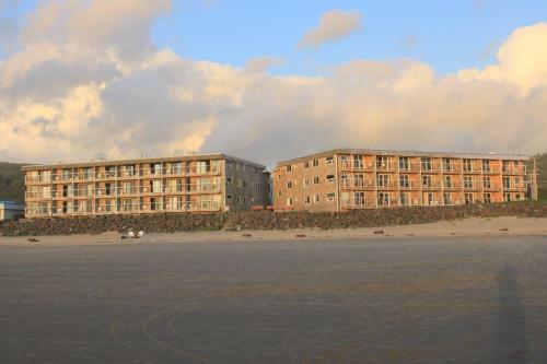 Aparthotel Tolovana Inn