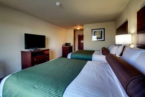 Hotel Cobblestone Inn & Suites Harvey