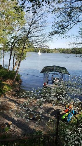 Hostal Couple's Cove