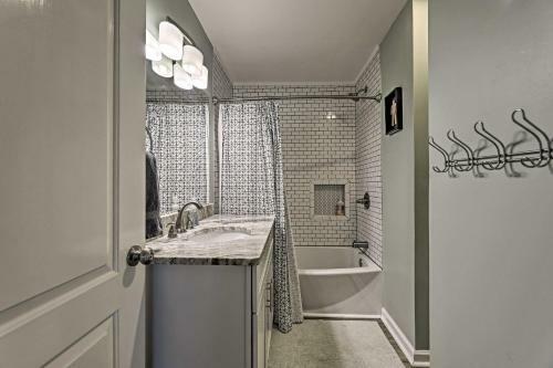 Secluded Escape With Pool - 15 Mi To Nashville!
