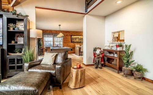 Minnies Mountain Lake House