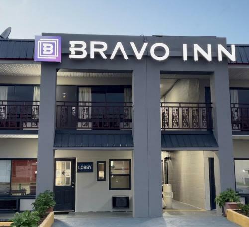 Hotel Bravo Inn