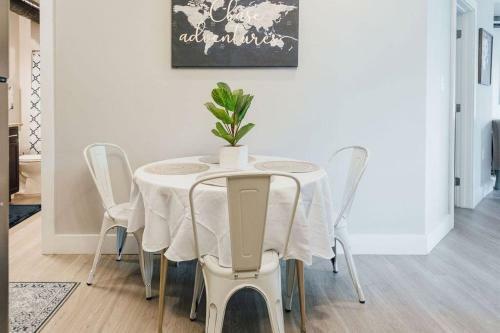 Apartamento Oasis On Main With Tempurpedic King Bed