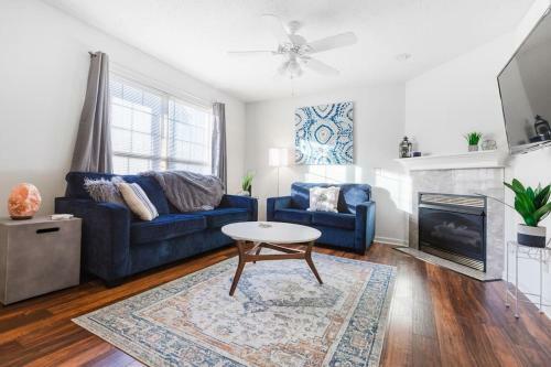 Beautiful Boho Condo In Johnson City, Tn King Bed