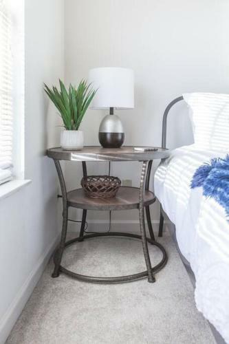 Beautiful Boho Condo In Johnson City, Tn King Bed