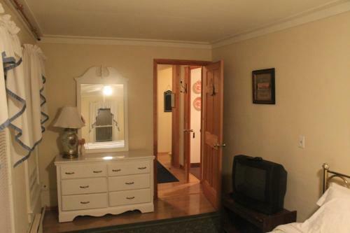 Gateway Lodge