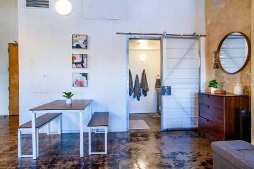 Apartamento Sterchi Lofts Getaway - Downtown Knoxville