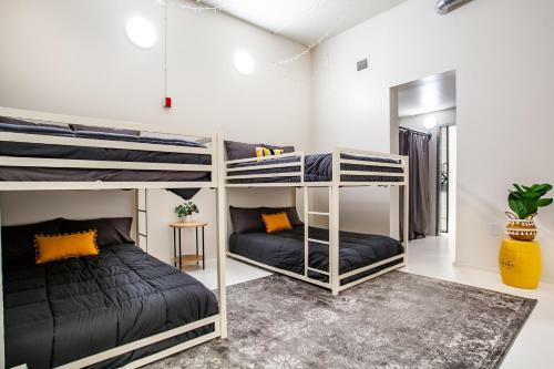 Apartamento Spacious Sterchi Loft Getaway- Downtown Getaway