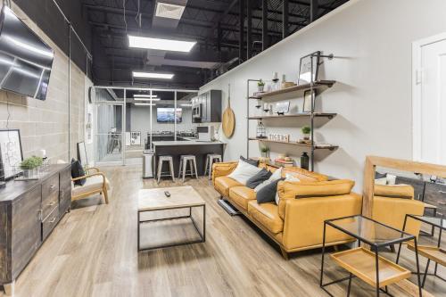Apartamento Downtown Memphis Studio - Walk Score 85 With Balcony