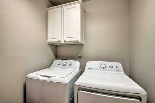 Fort Worth Home With Private Patio And Gas Grill!