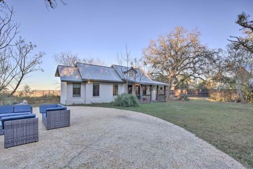 Cottage With Scenic Views 18 Mi To San Antonio
