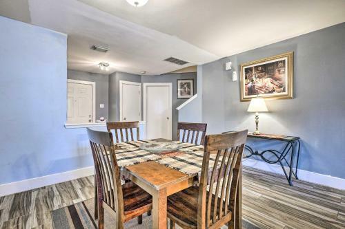 Family-friendly Conroe Home With Patio And Grill!