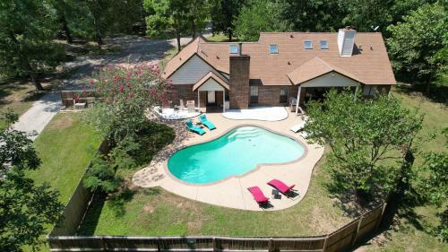 Peaceful And Relaxing Oasis In The City