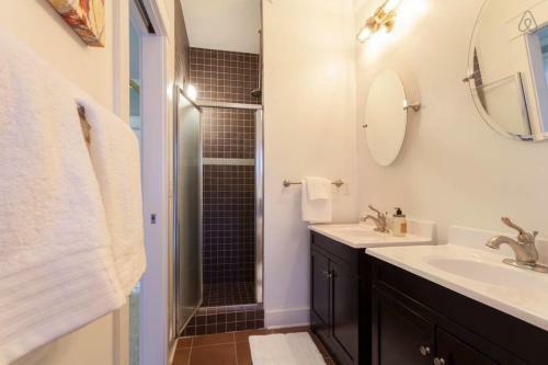 Charming 4bd Bohemian East Nashville Home