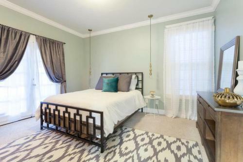 Charming 4bd Bohemian East Nashville Home