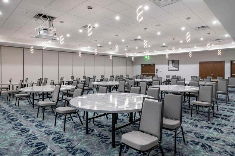 Cambria Hotel Nashville Airport