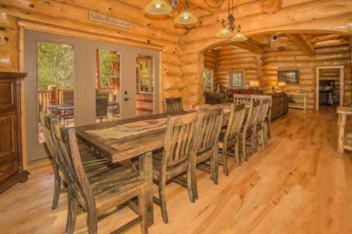Laurel Creek Hideaway