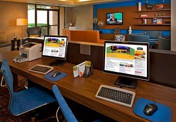 Hotel Courtyard By Marriott Asheville Airport