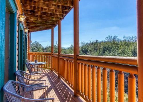 Bear Foot Lodge #308 By Aunt Bug's Cabin Rentals